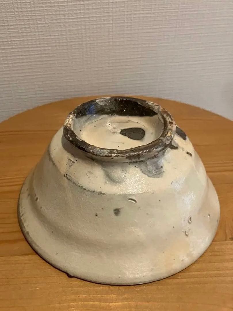 森岡成好 粉引　茶碗