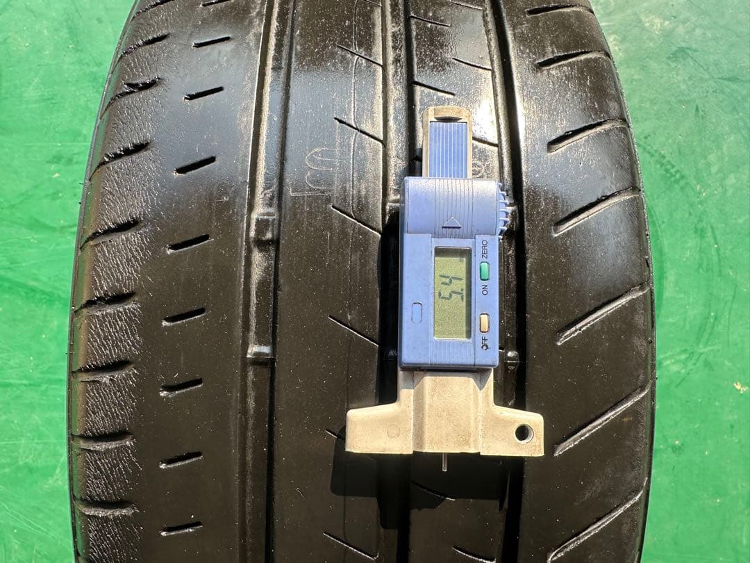 ブリヂストン　215/45R17 TURANZA T002 2本セット