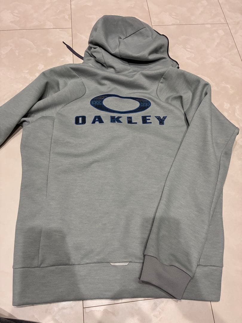OAKLEY グレー ジャージ上下セット