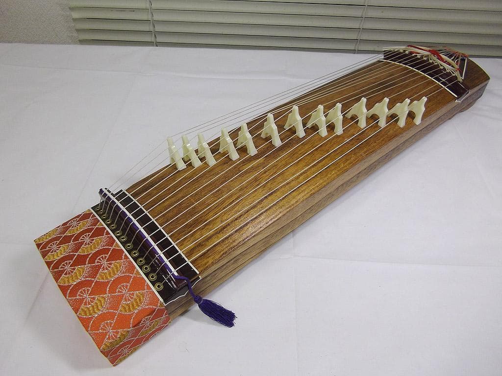 二尺琴 ミニ琴 全長60cm　短箏 短琴