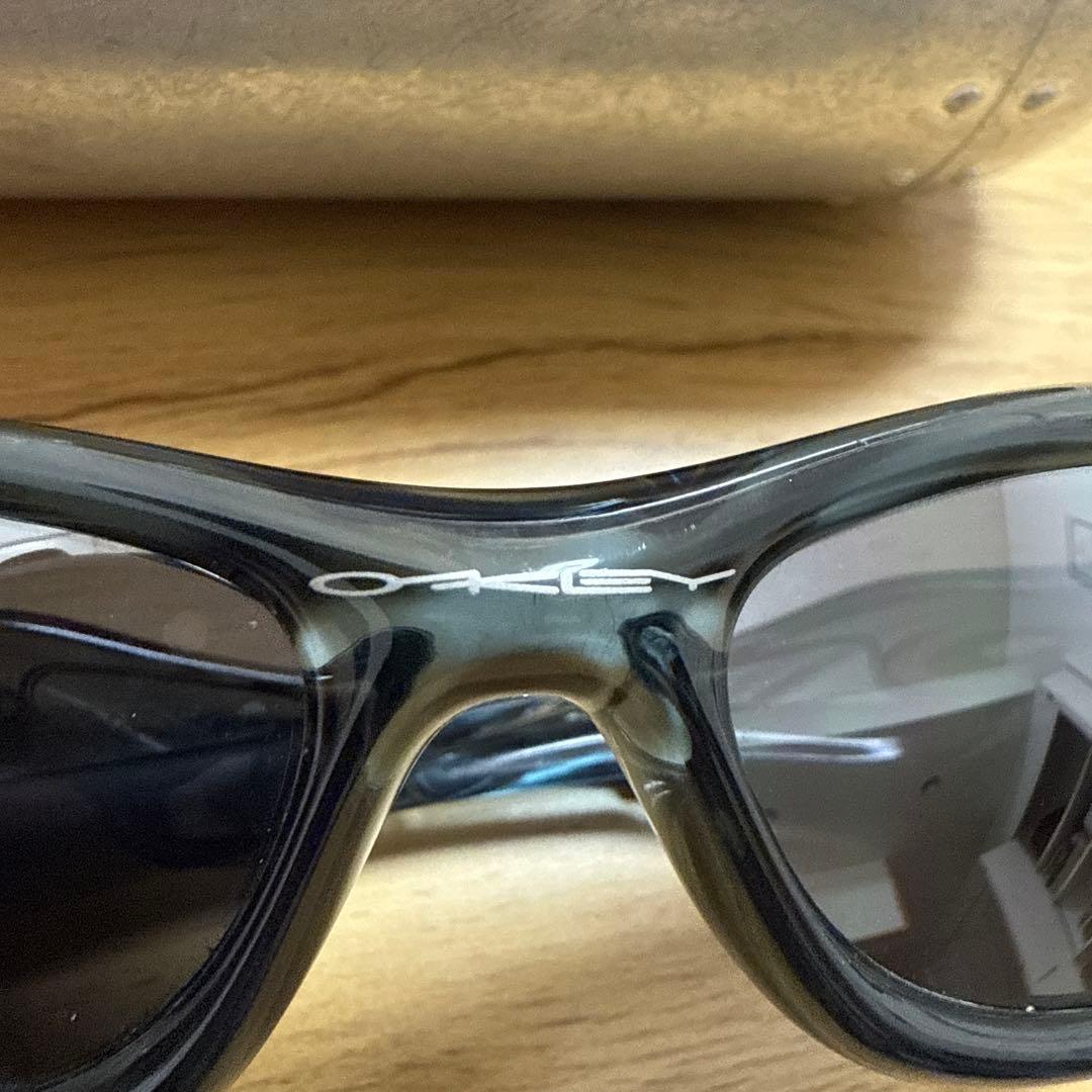 オークリー　OAKLEY サングラス ケース付♪
