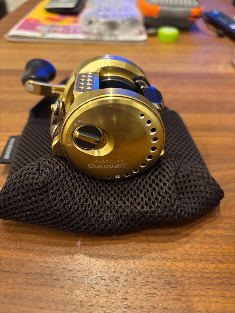 SHIMANO CALCUTTA CONQUEST 200HG 美品
