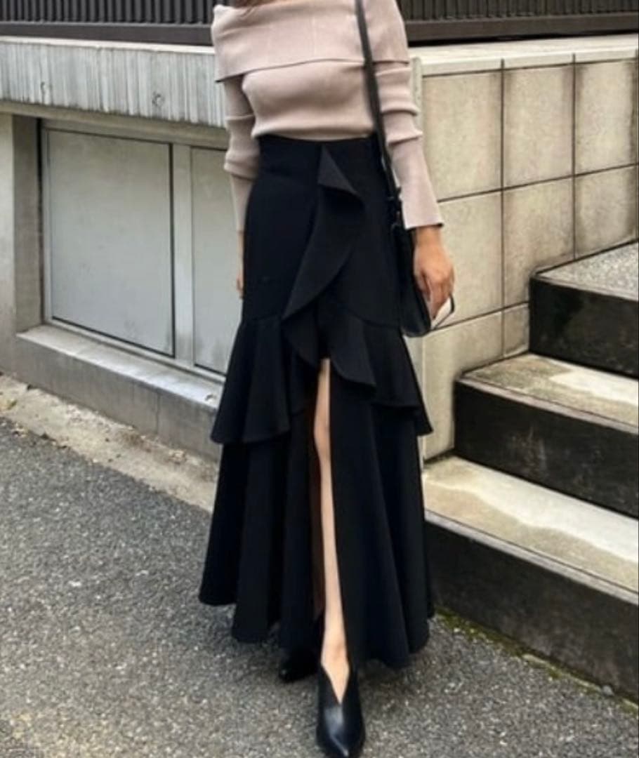 美品✨rienda フリルスリットハイウエストスコートショートパンツ