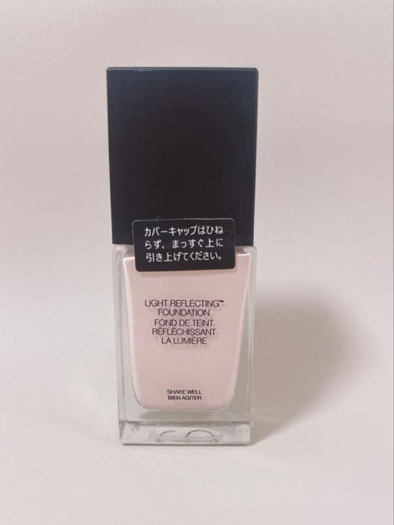 NARS ナーズ ライトリフレクティング ファンデーション 02164 OSLO