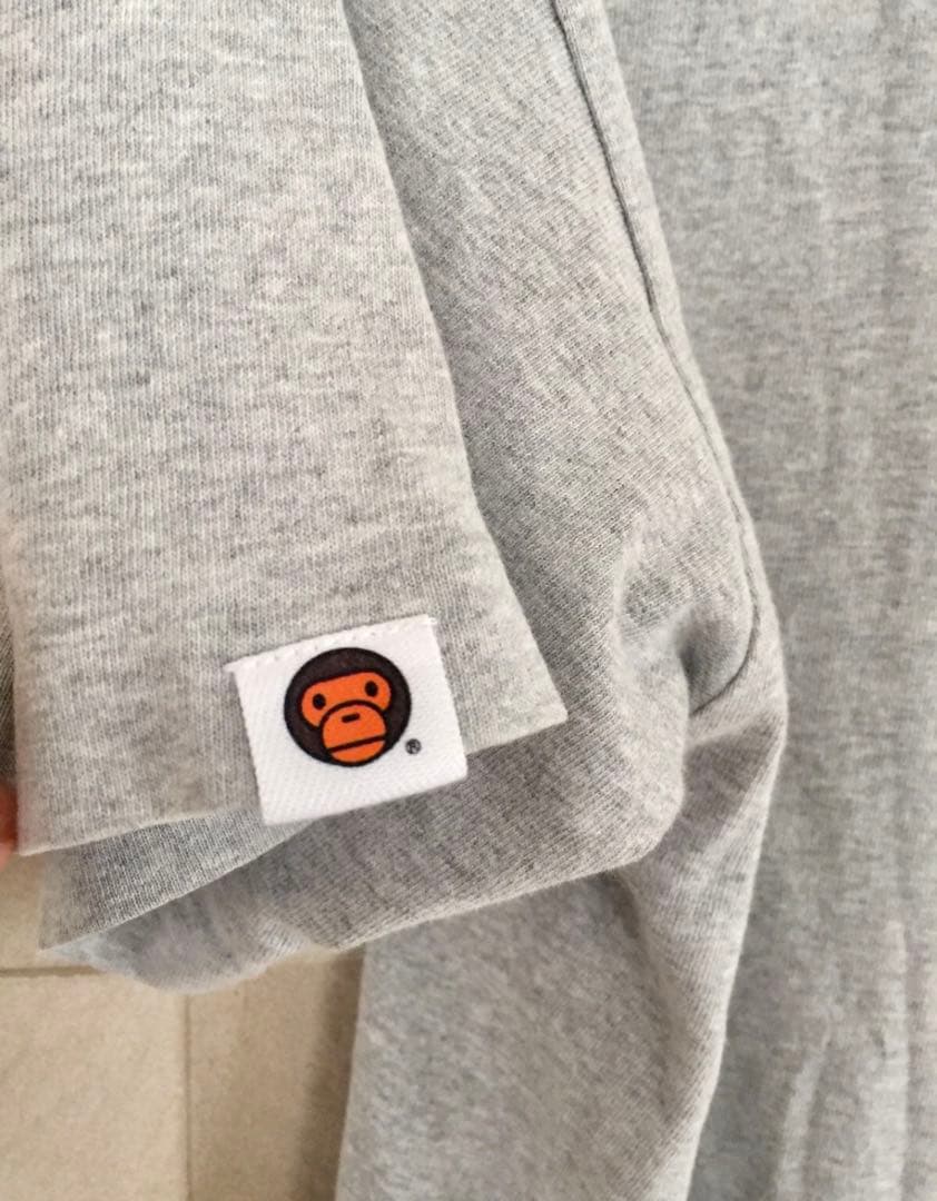 a bathing ape Original Fake KAWS Tシャツ