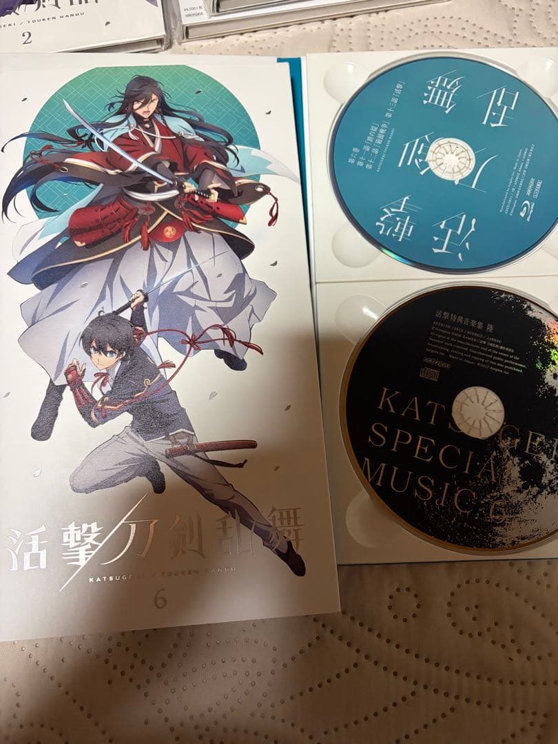 Blu-ray 完全生産限定版　活劇 刀剣乱舞 1～6 全巻セット
