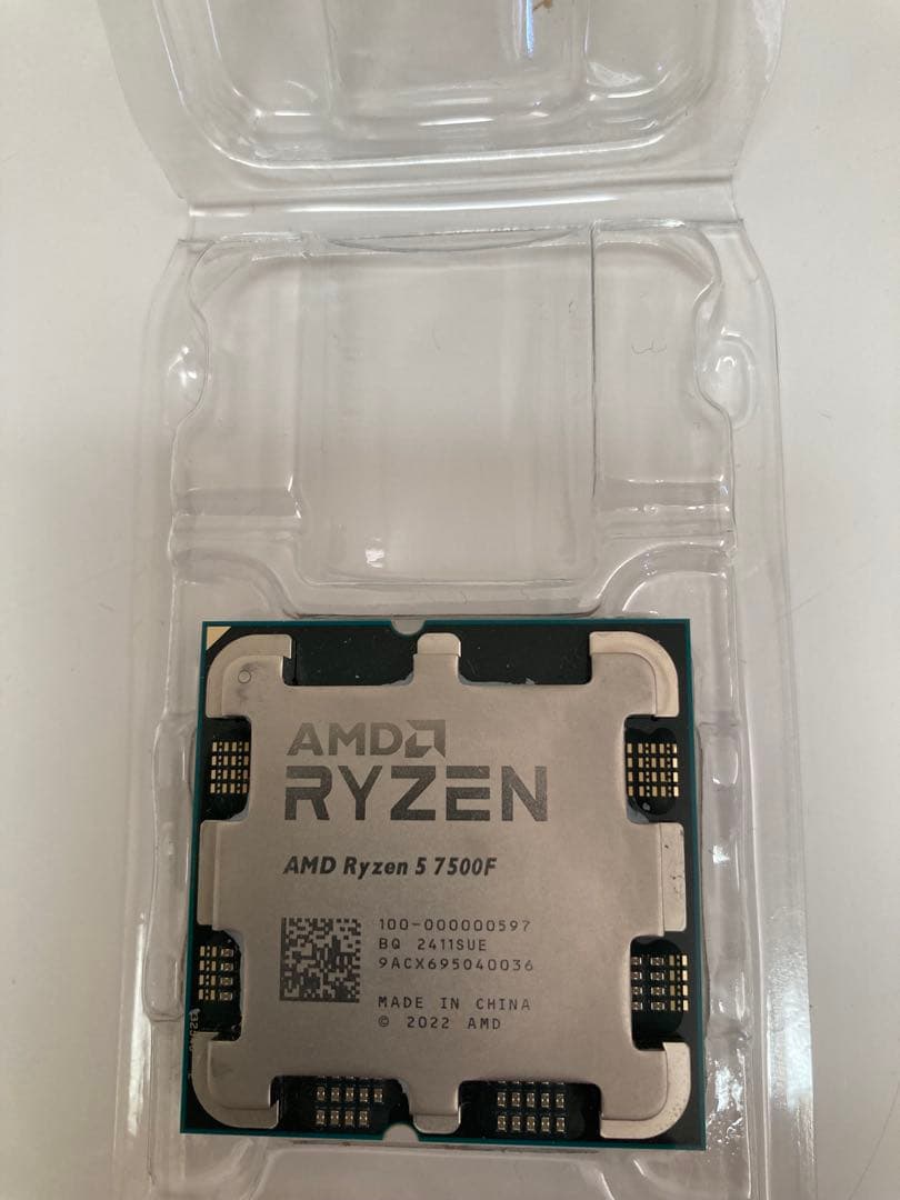 AMD Ryzen 5 7500F CPU本体