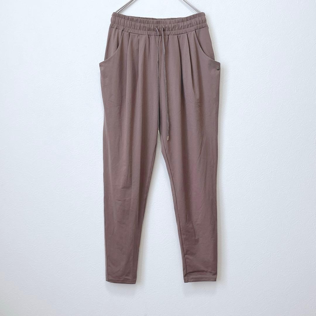 【チャコット】レギッパーズパンツ/試着のみ美品/ジョッパーズパンツ/ヨガウェア