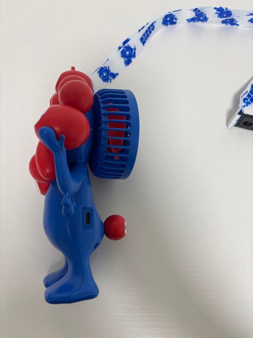 大阪万博　ミャクミャクハンディファン