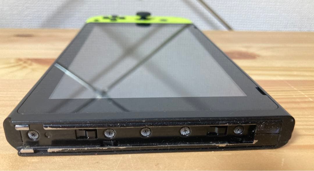 ☆大人気 Nintendo SWITCH 2018年製 HAC-001 本体のみ