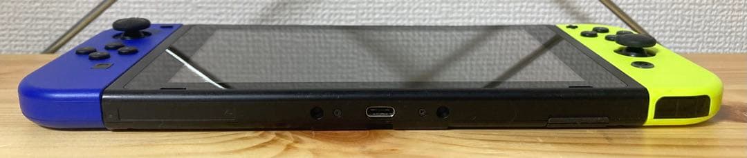 ☆大人気 Nintendo SWITCH 2018年製 HAC-001 本体のみ