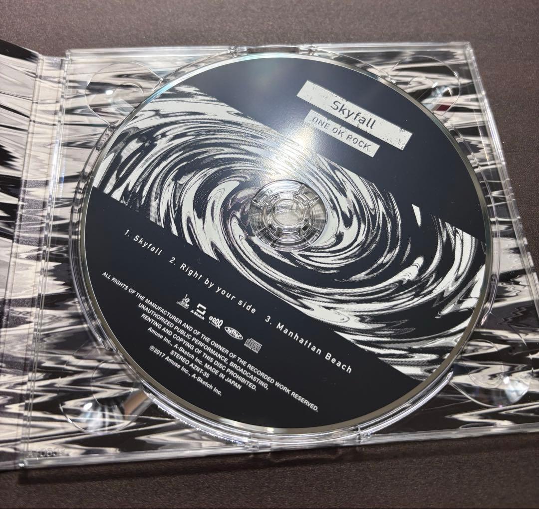 正規品 ONE OK ROCK Skyfall 会場限定 ワンオクロック