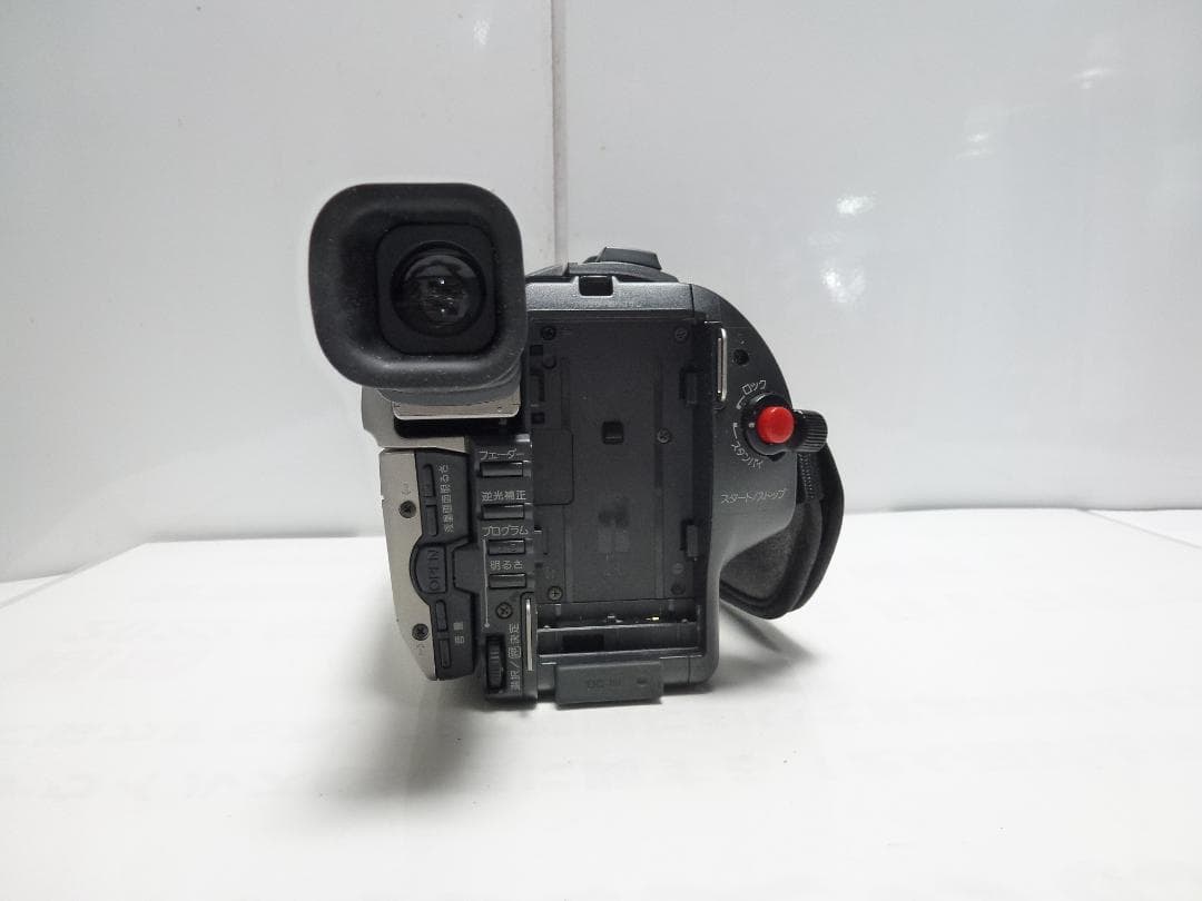 希少　ソニー　CCD-TRV80　8mmビデオカメラ　ハンディカム 　Hi8
