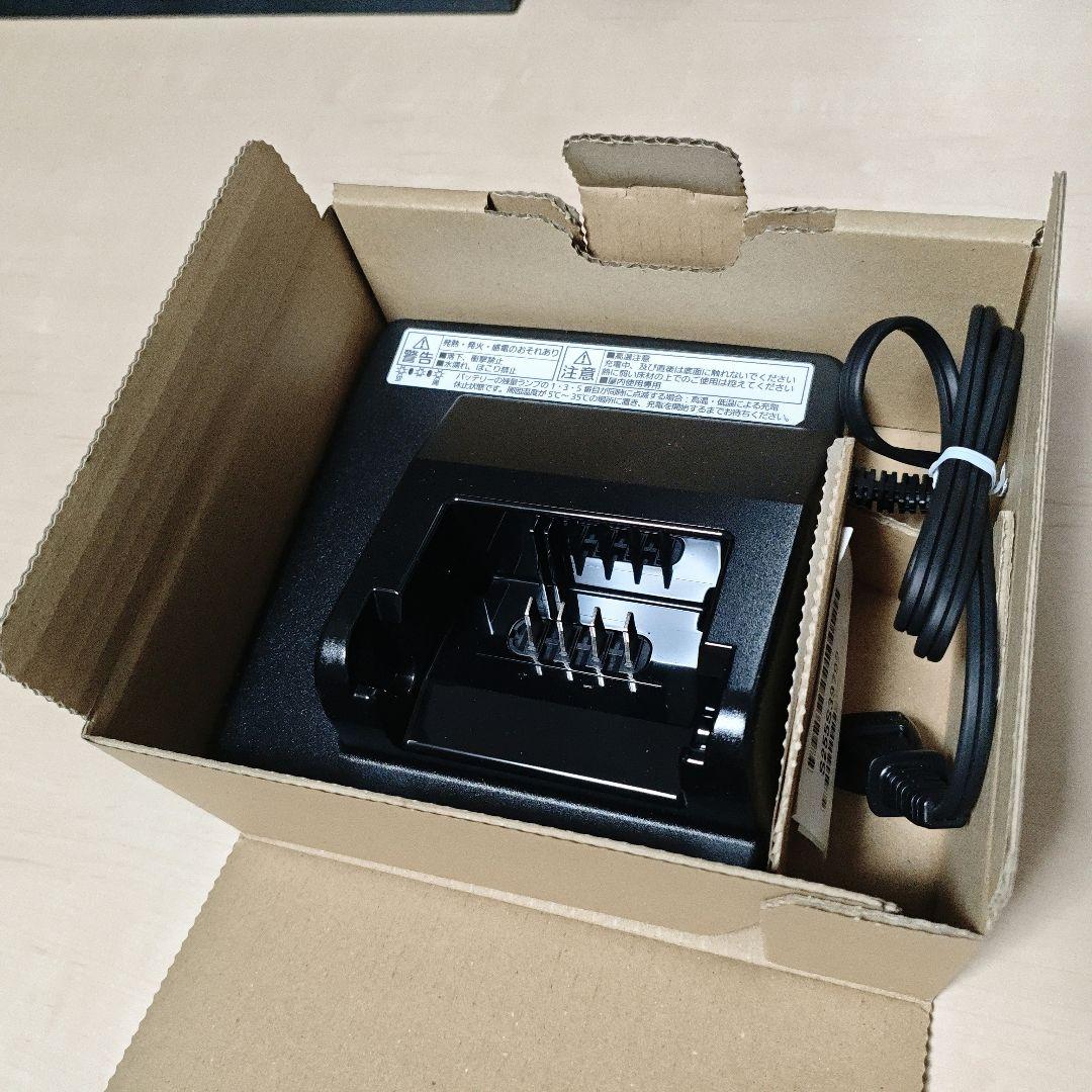 パナソニック NKJ075Z 電動自転車用純正充電器