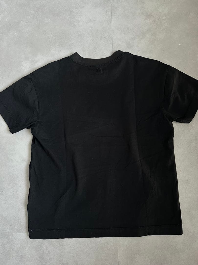 ami 黒 Tシャツ 赤ロゴ