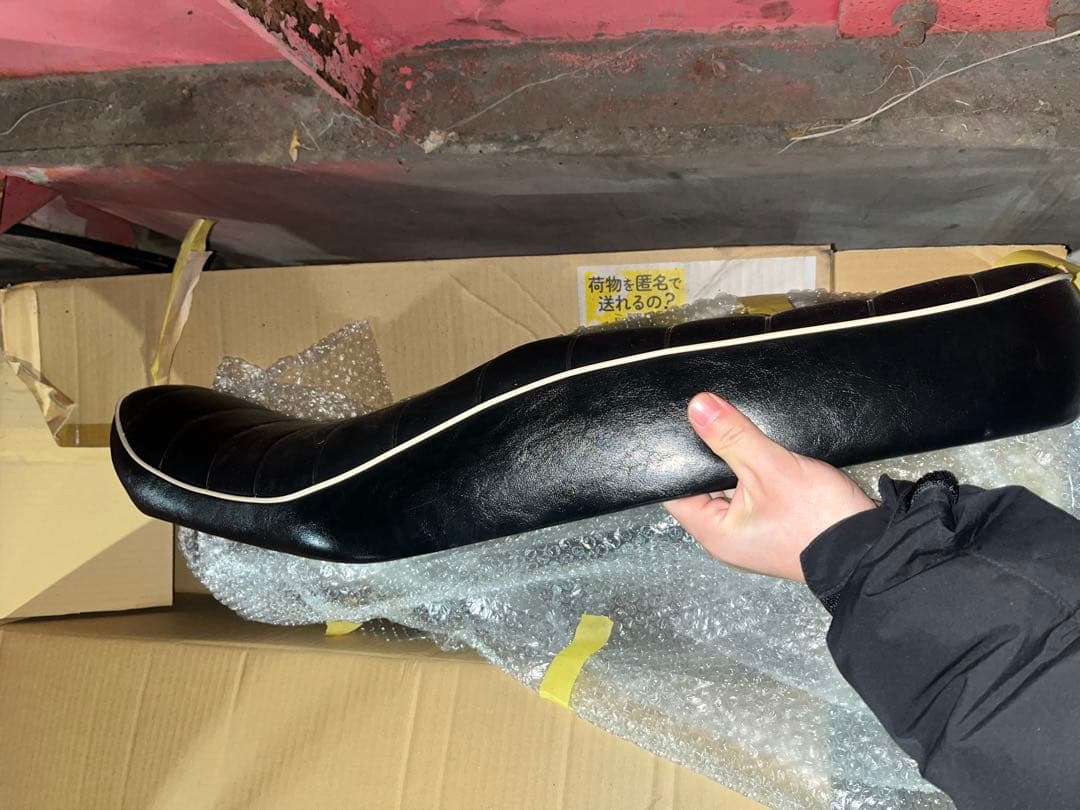 カワサキw400純正シート　美品　w650