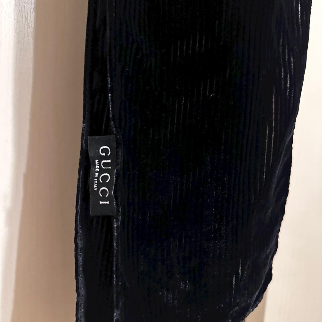 GUCCI　ベロアスカーフ　黒　HR0497