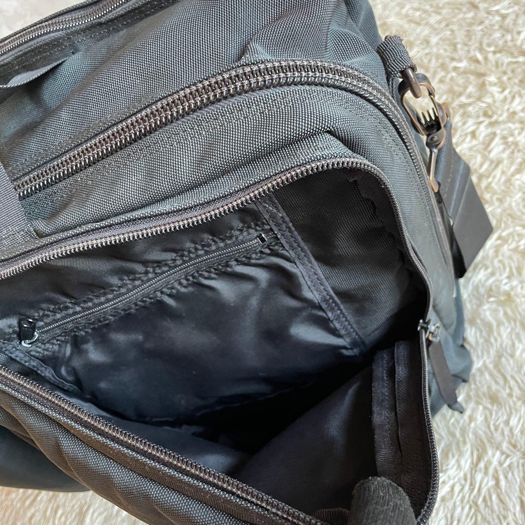 希少 PORTER EINSビジネスバッグ ボストンバッグ 大容量 ブラック