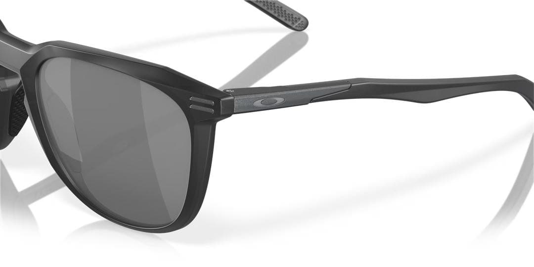 小物 Oakley Thurso