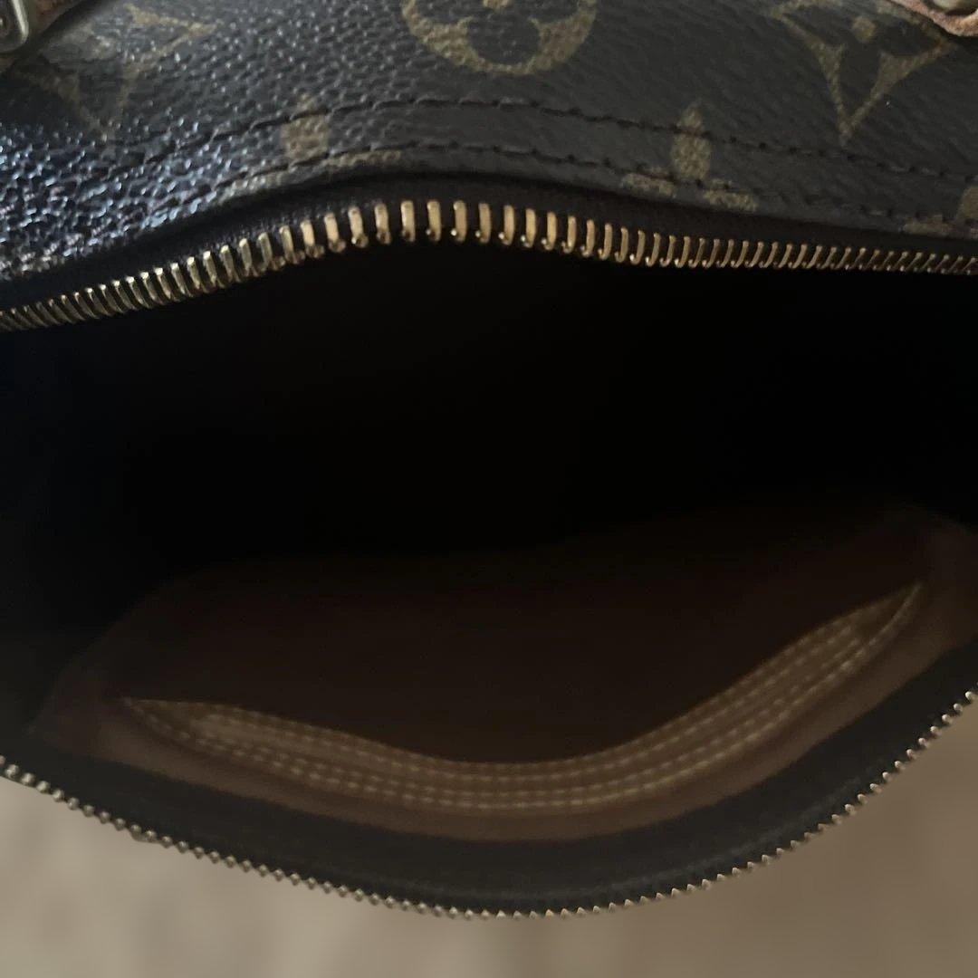 Louis Vuitton モノグラム SPEEDY30