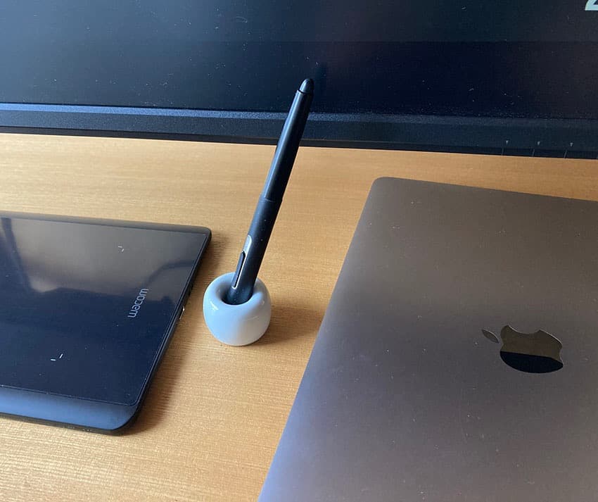Intuos Pro スモール PTH-460
