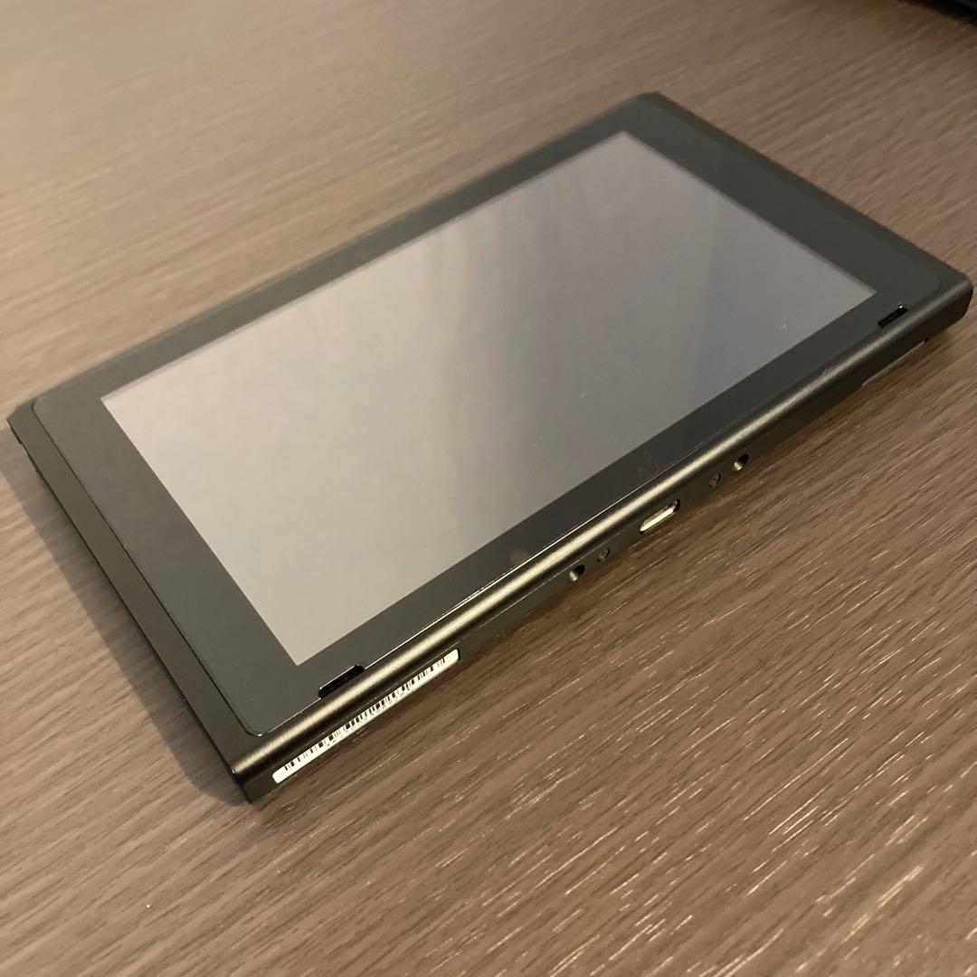 Nintendo Switch 本体 中古　SDカード付き