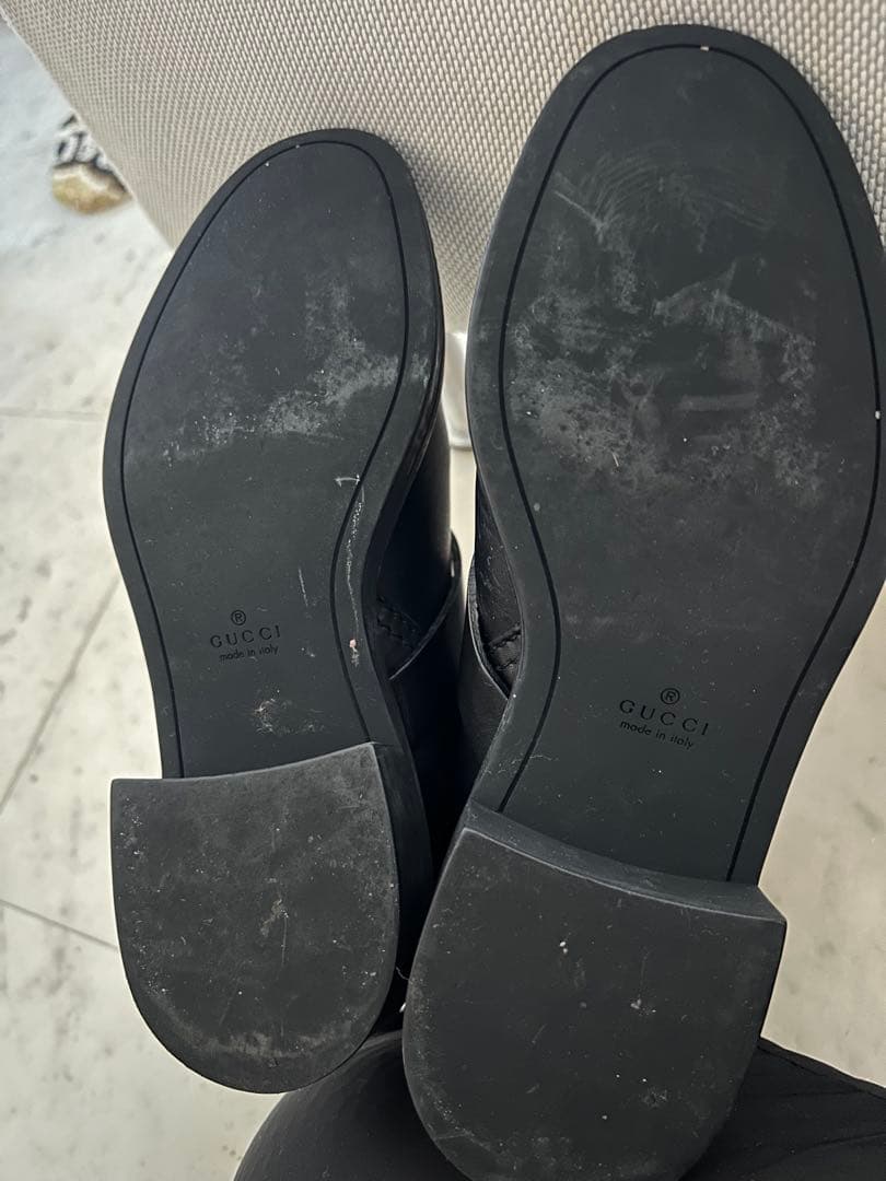 GUCCIブラックレザーショートブーツ
