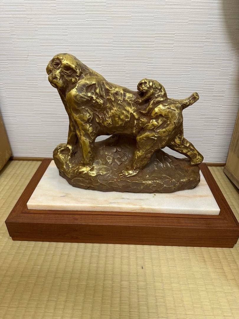 A*a様 北村西望作品　親愛