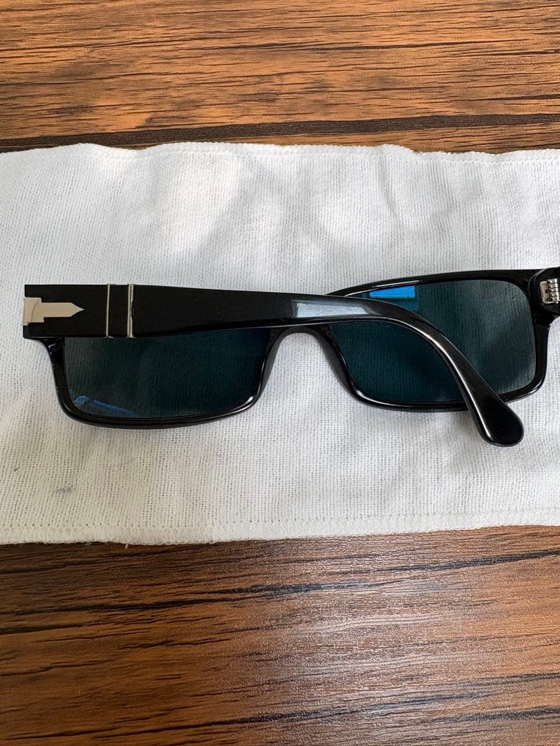 Persol 偏光レンズ ブラック サングラス