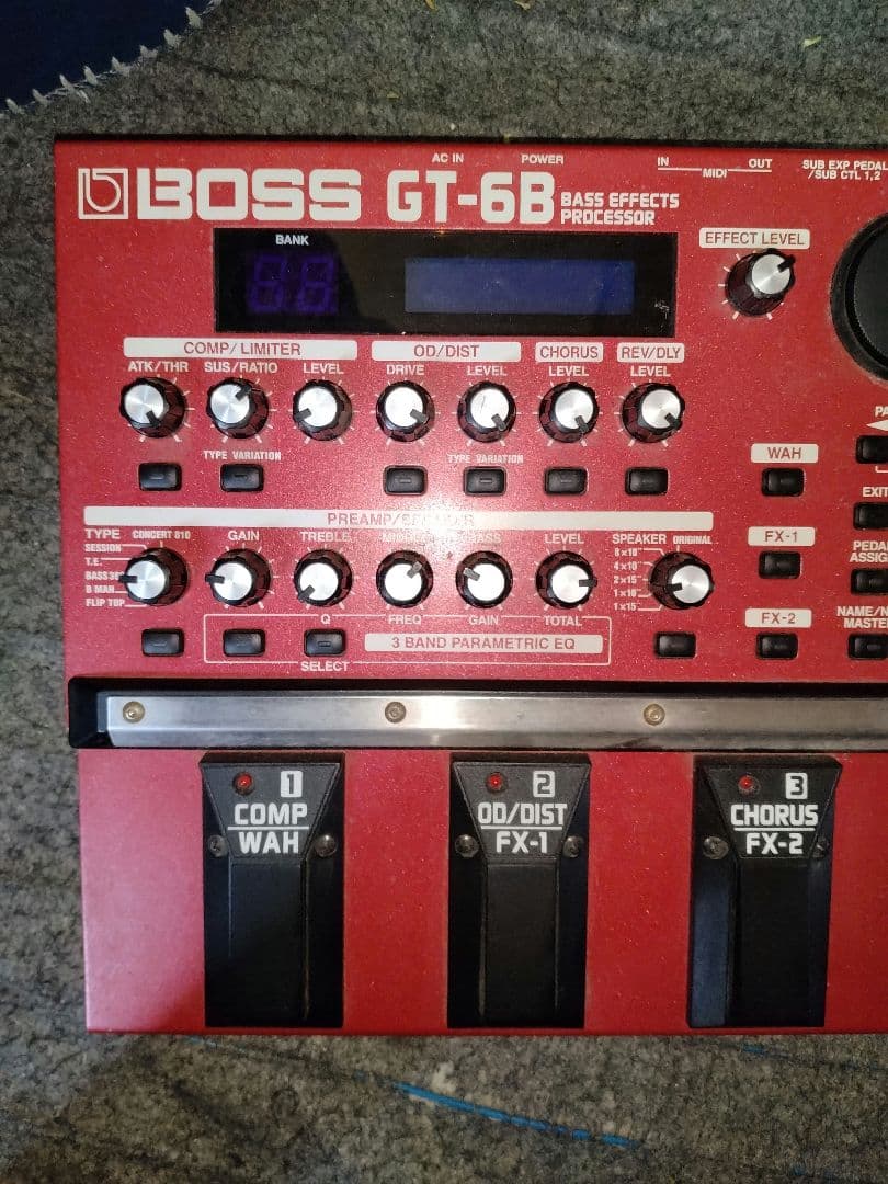 動作未確認　BOSS GT-6B ベースエフェクター