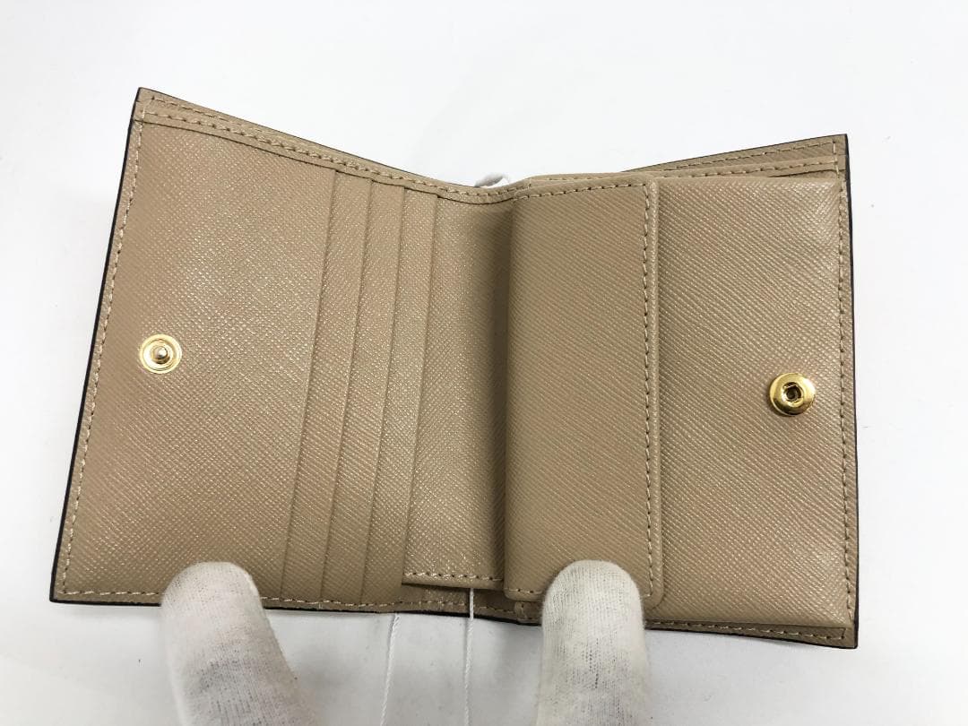○★新品未使用　マルニ　トランク　二つ折り財布　ピンク×ベージュ系×ホワイト