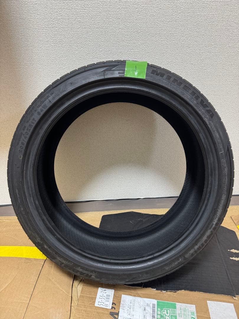 MINERVA 205/40R17 タイヤ 4本セット　2024年製造