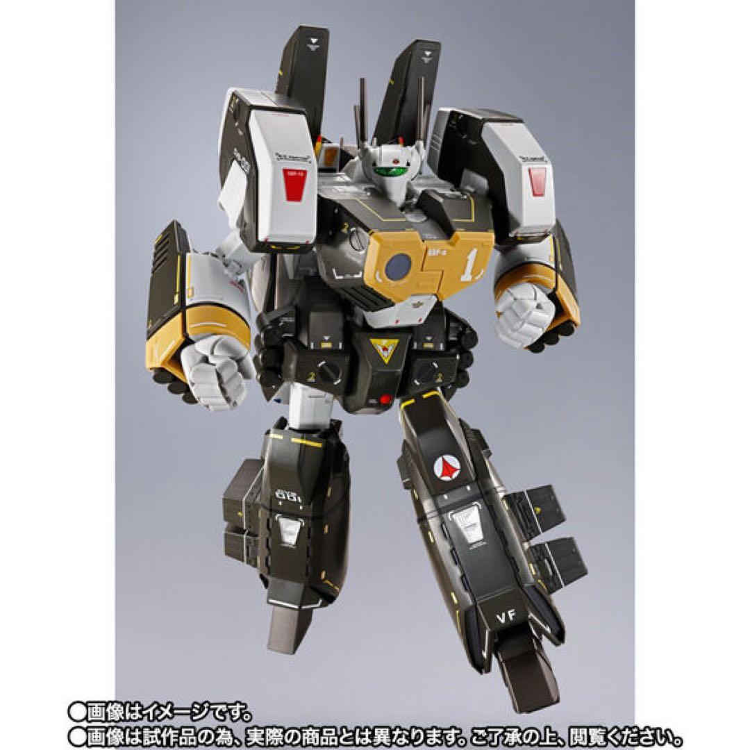 即日発送DX超合金 VF-1S アーマードバルキリー ロイ・フォッカースペシャル