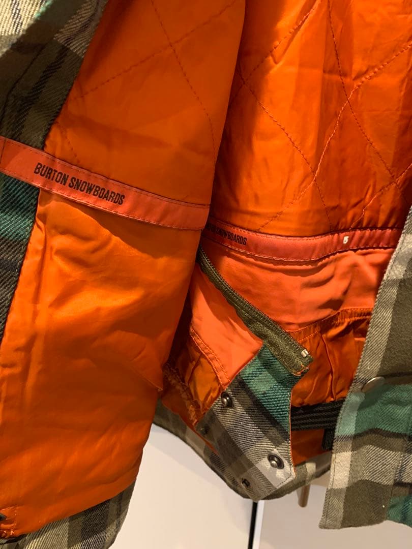 Burton バートン　スノーボードジャケット Lサイズ おまけズボンあり