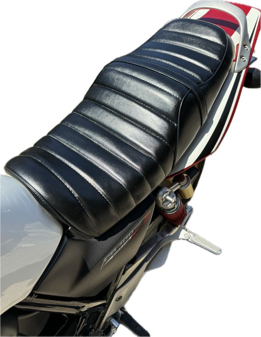 cb400sf タックロールシート nc42 nc39 ビンテージ風　　即日発送