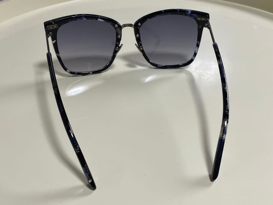 ボッテガヴェネタ Bottega Veneta サングラス 美品 BV0102S