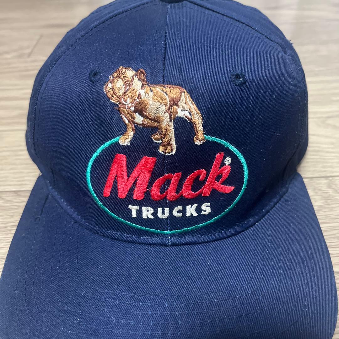 あ*ぐ様 Mack Trucks キャップ　80s 90s