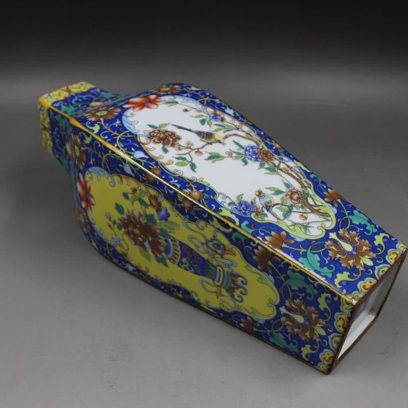 清雍正琺瑯彩蒔絵の花瓶 景徳鎮 陶磁器 装飾品 現代工芸品 美術品 置物