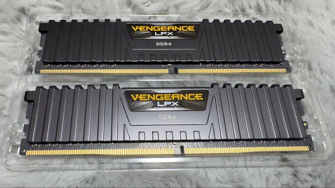 メモリCorsair DDR4 3600MHz (8GB×2) 16GB