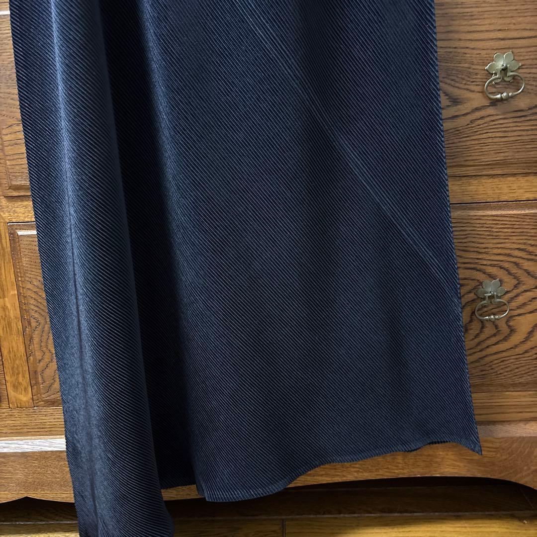 ISSEYMIYAKE 濃紺　変形　プリーツスカート　レディース