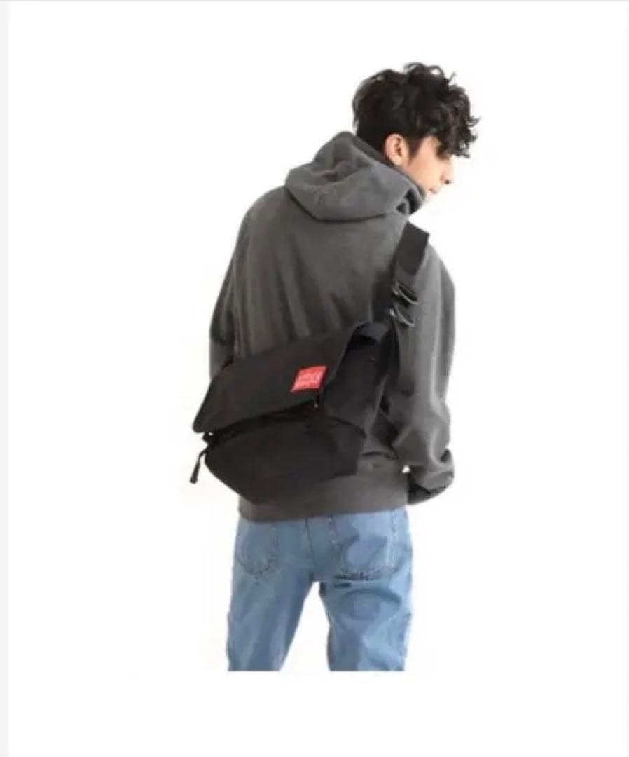 【新品未使用】　Manhattan Portage メッセンジャーバッグ 黒