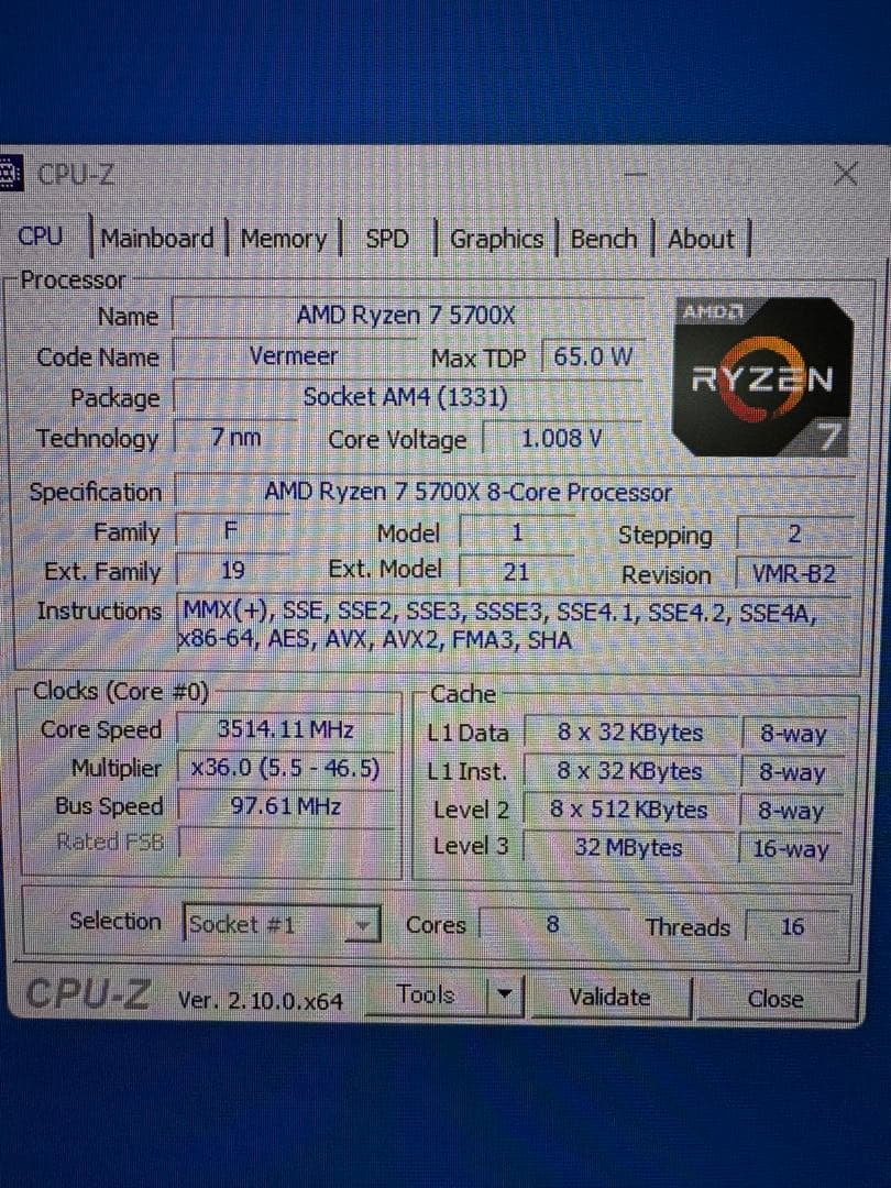 AMD Ryzen 7 5700X CPU 本体