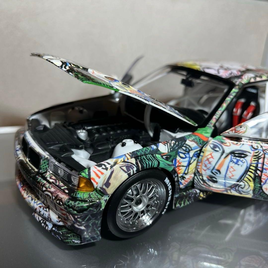 超レアモデル❗️ミニカー 1/18 ミニチャンプス  M3 アートカー