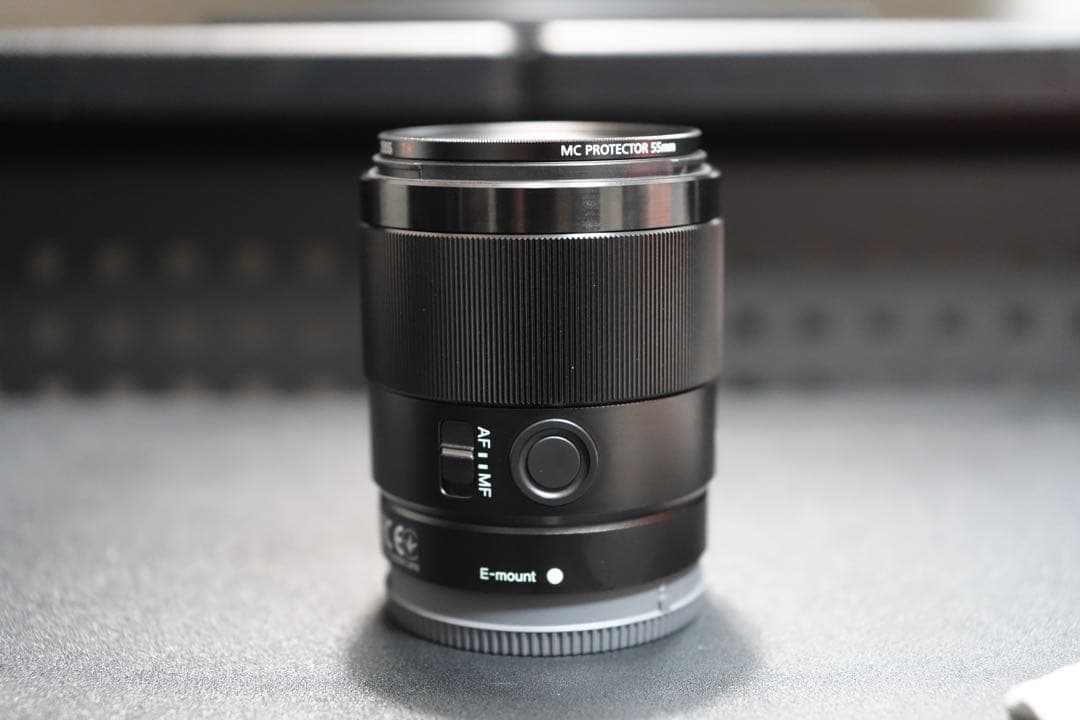 【美品・保証期間内・フィルター付】SONY FE 35mm F1.8