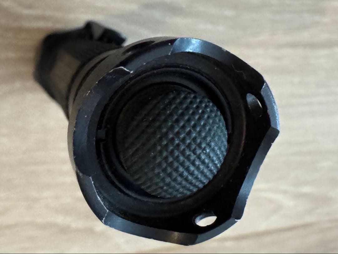 SureFire E2D Defender キセノン 廃盤 電池・ケース付