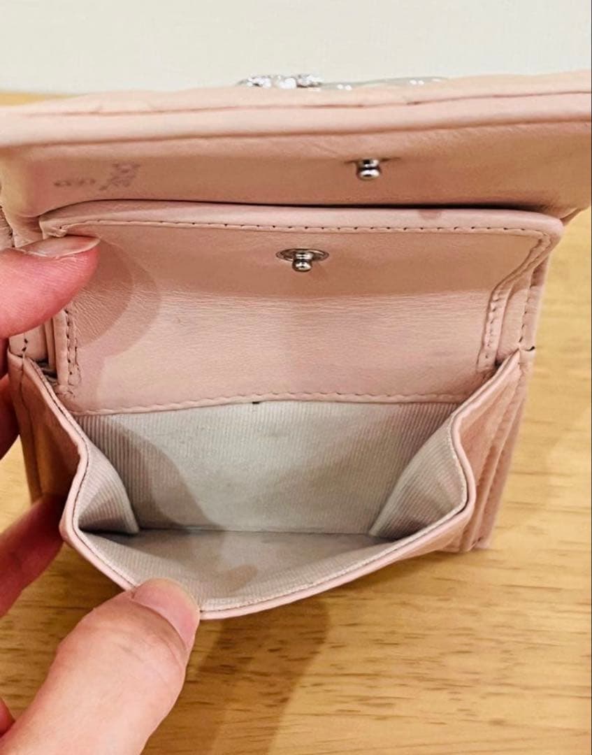 CHANELピンク 二つ折り財布⭐︎美品　最終値下げ