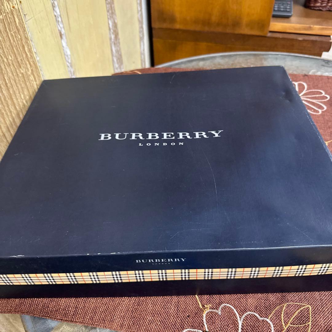 ピ*コ様 BURBERRY チェック柄膝掛け　2色セット