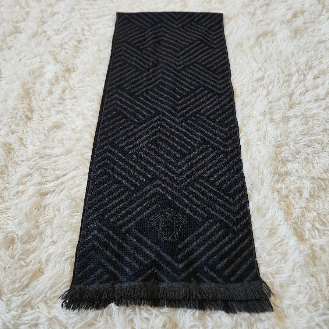 【VERSACE】美品 ヴェルサーチ メデューサ マフラー ストール フリンジ