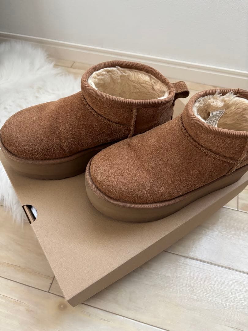 厚底 UGG クラッシックウルトラミニプラットフォーム ムートンブーツ 6
