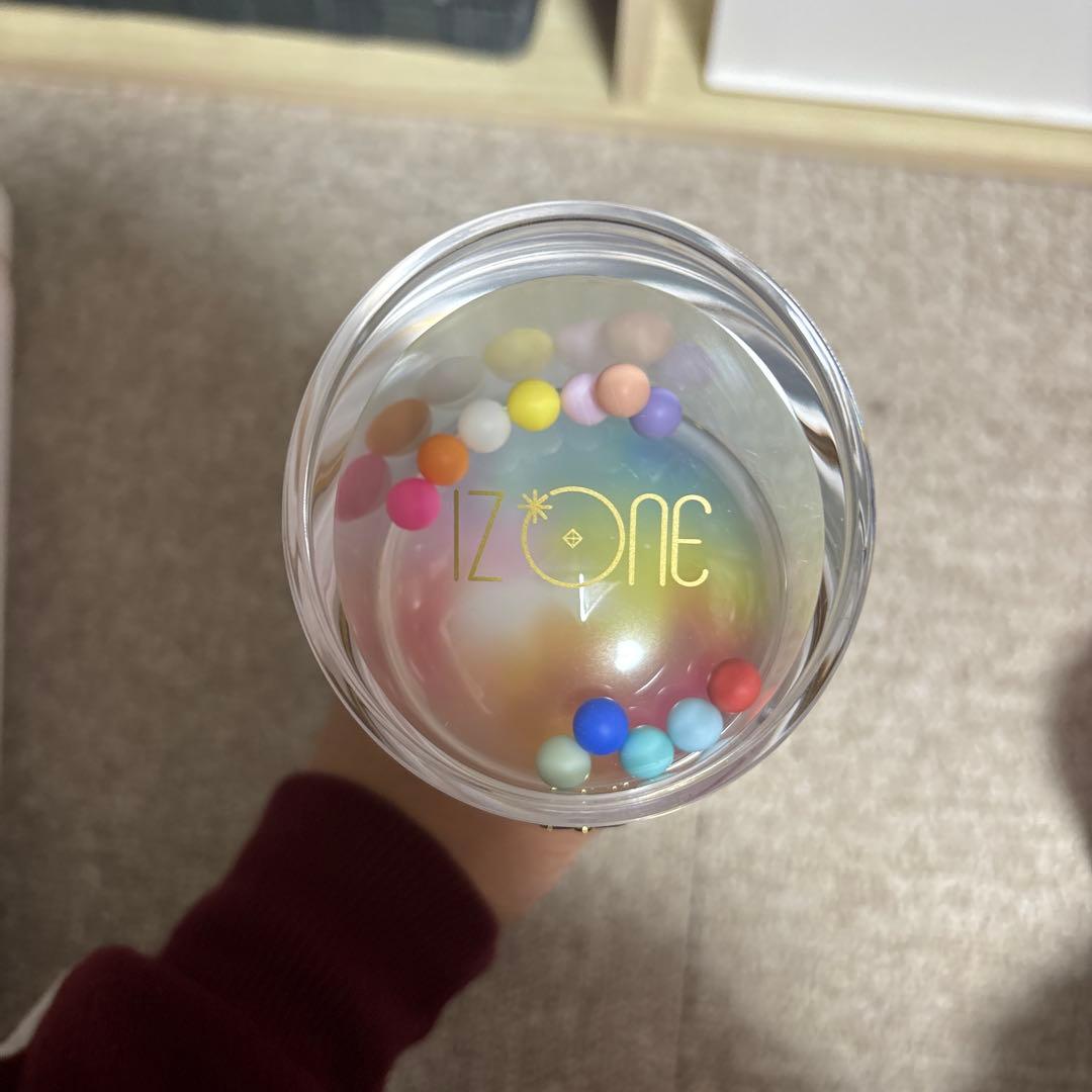 IZ*ONE 公式ペンライト